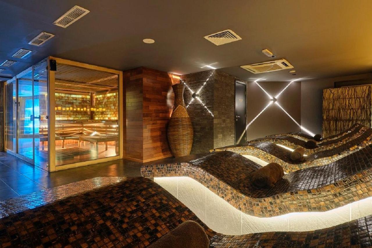 Hotel Emirates Sofie Exteriér fotografie